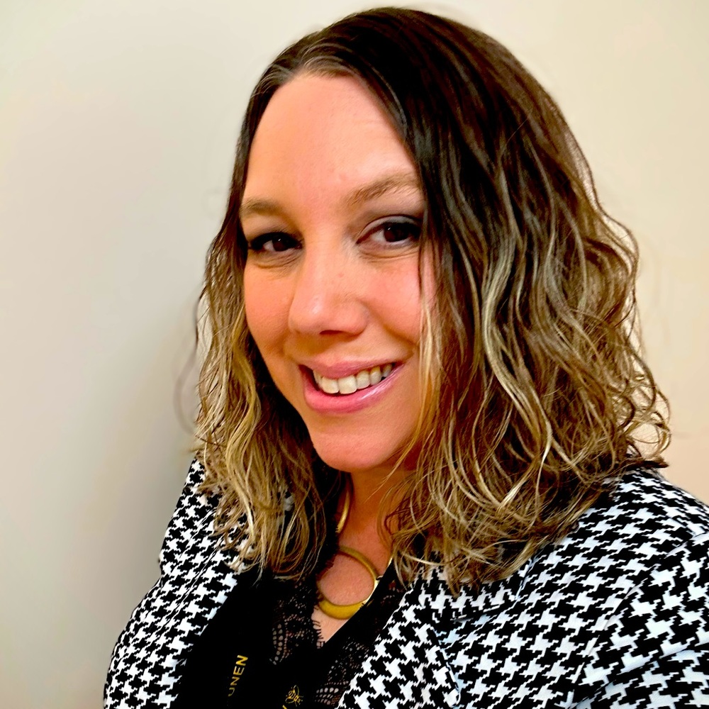 Meet your Posher, Kelly